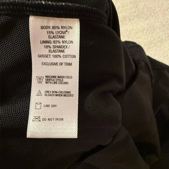 SPANX Shapewear Black High-Waisted Mid Thigh Firming Shorts - Picture 11 of 11